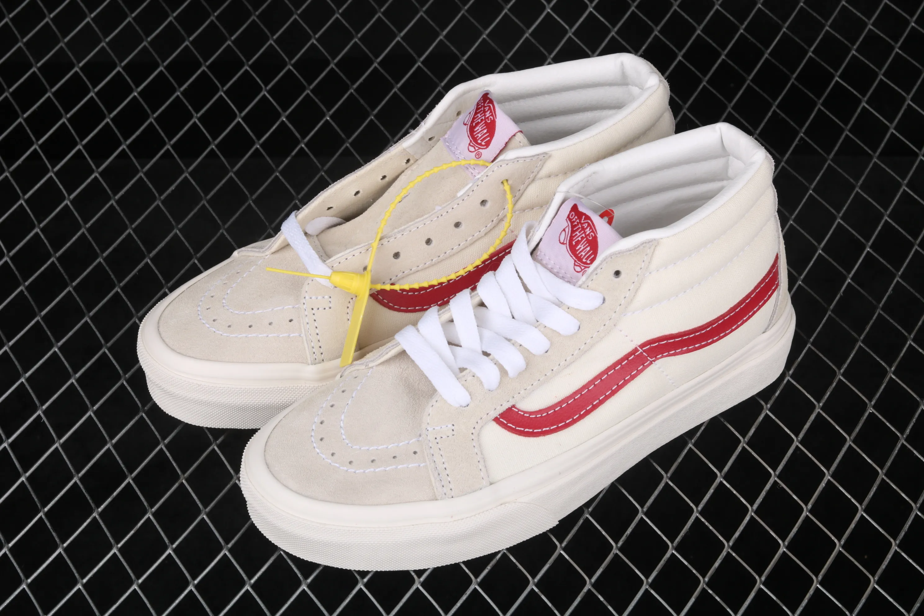 All Categories Vans Vans Series Vans Mid Vans Sk8 Mid Reissue Vans Mid VN0A391FOXS One size too large